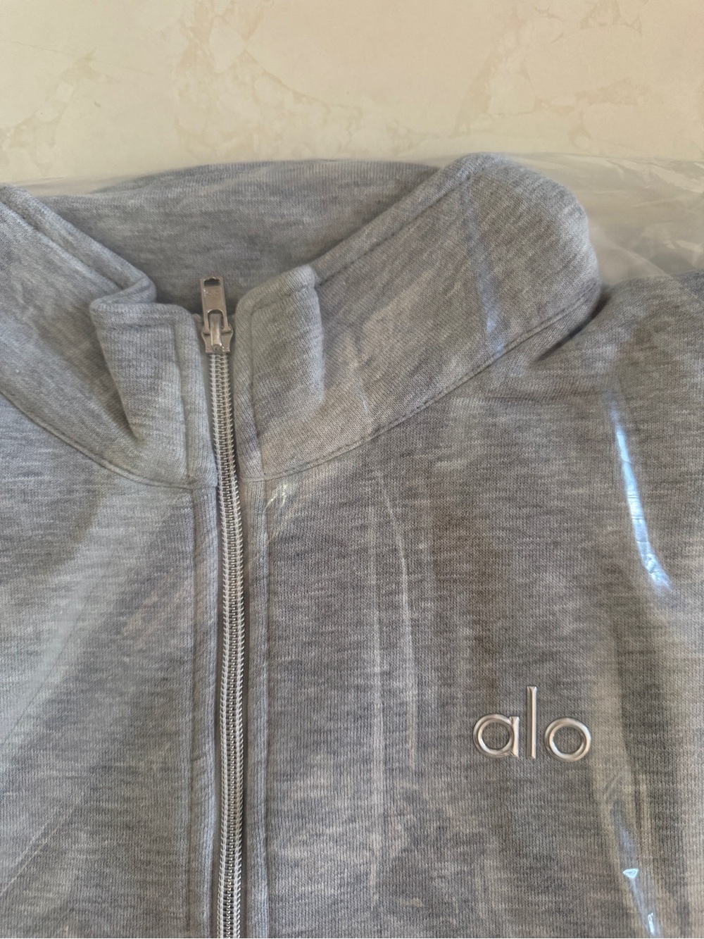 Alo Yoga Accolade 1/4 Zip & Sweatpant Set Grey M NWT - Picture 8 of 9